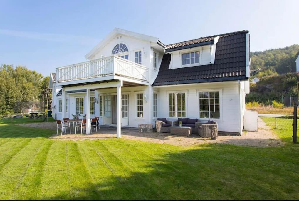Spectacular Nature Experience At Norway'S Southern Point! Svenevik Exterior photo